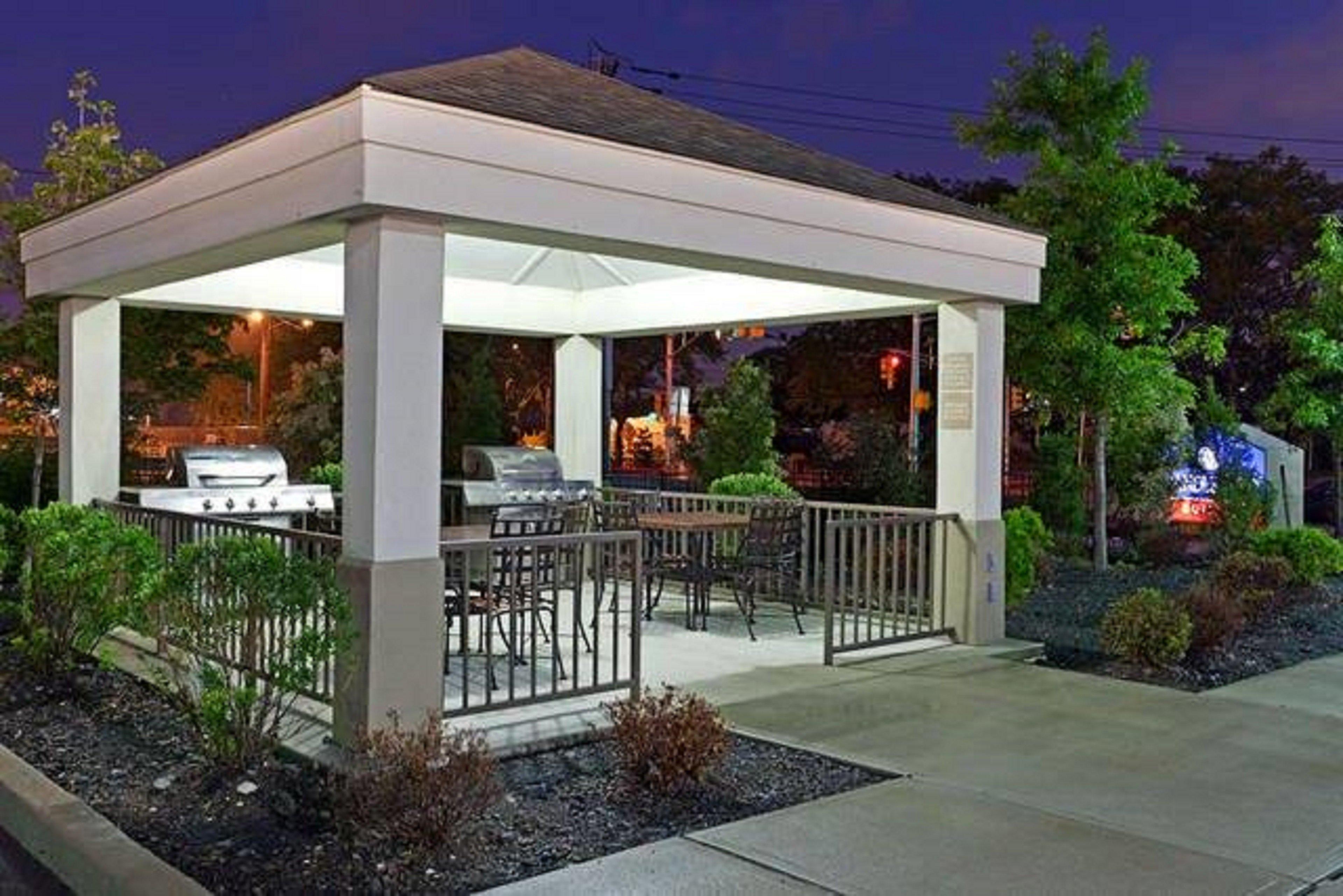 Candlewood Suites Secaucus By Ihg Extérieur photo